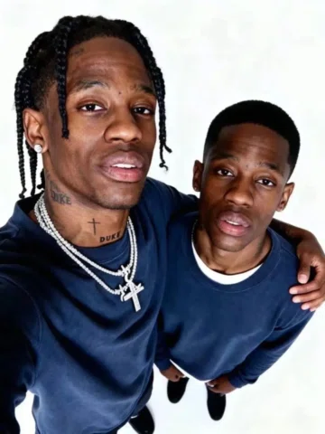 Old Travis vs Young Travis🤎
.
.
.
.
.
.
.
.
.
.
@travisscott
#travisscott #trav