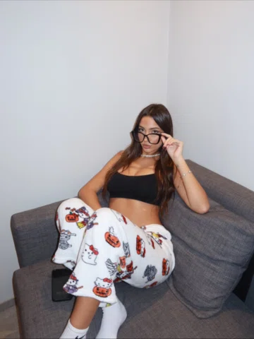 😎