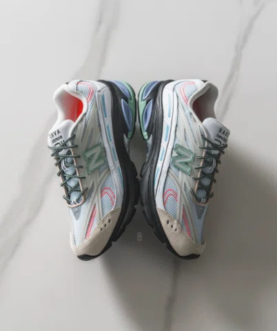 @bambambaklava just confirmed the release of the second and third official colou
