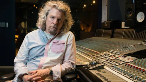 RIP to an absolute legend and the man who I patterned my sound after. Bob Power.