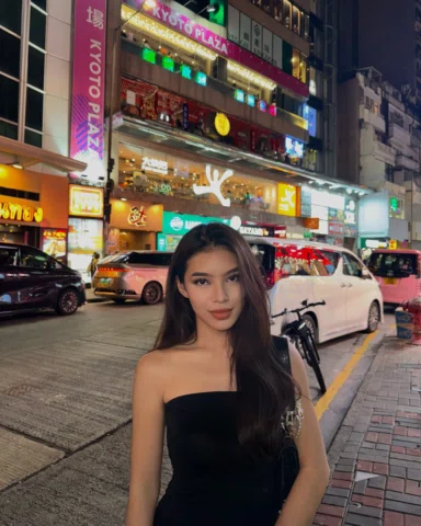 night stroll<3