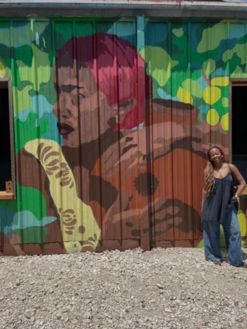 “We Cling” I’m so happy with how this mural came together. 

I want to give a hu