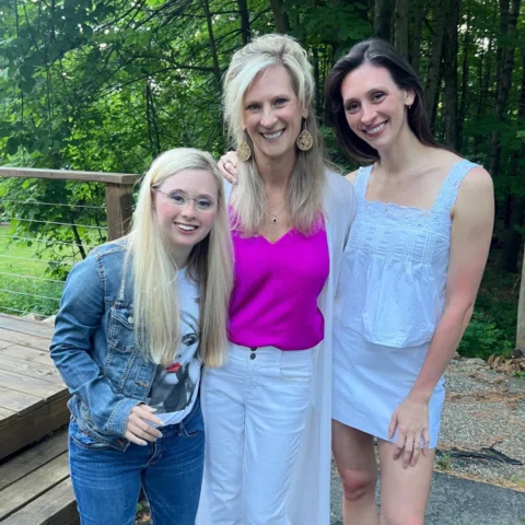 An awesome weekend celebrating my sister Laine’s bachelorette party 🩵 up state 