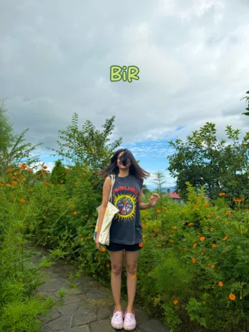 my homee🫶🏻 

[ bir billing, monsoon in bir billing himachal, solo female trave
