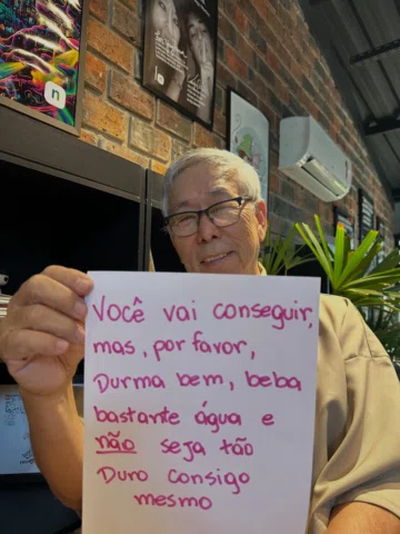 Você vai conseguir… mas não precisa se destruir no caminho. 🌱✨
Às vezes, a gent