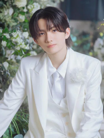 .
2025.10.14
Digital Release
「Daisy」

-New Artist Photo-
#高桑真之 
Saneyuki Takakuw