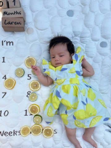 Laren 1 aylık💛🐣🐥💛
Sağlıkla, neşe ile büyü annesinin süt kokulusu.
Seni çok s