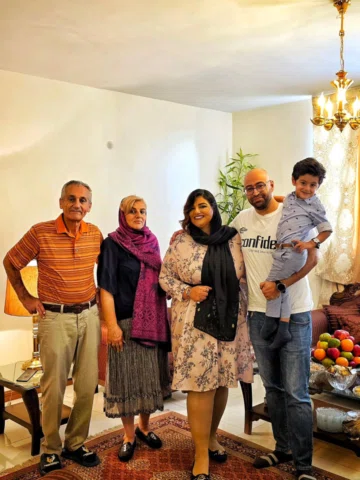 بمونه به یادگار از پاگشای پسر دایی عزیزم که مثل داداشمه 
الهی خوشبخت بشن 
عکس سو