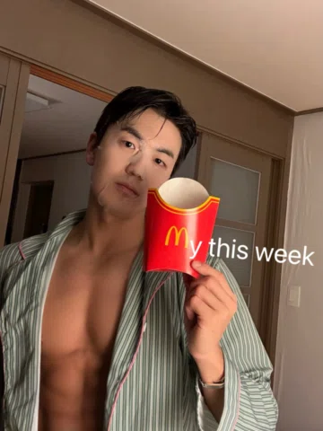5일 풀근무 2일 꿀휴식
Working hard for 5 days, chilling hard for 2

#워라벨을찾아서