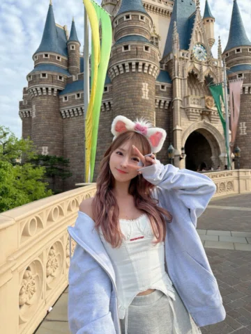 🐈🎀

#ディズニー 
#ディズニーコーデ 
#ディズニーランド
#ディスニーシー 
#マリーちゃん