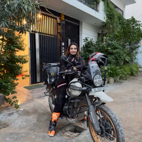 From Delhi to Kanyakumari 🏍️✨
A ride of dreams, 4000+ km, crossing states, lang