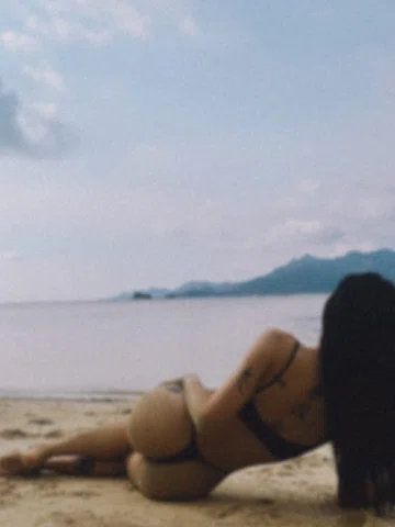 ‘Sex on the beach’ 🍹🌊🏖️🐚

#island #holiday #birthdaygirl #tattoo #lifeisgood