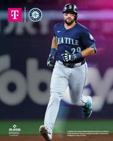 Proud of this team, this city, and this season 📶 @tmobile #TMobilePartner