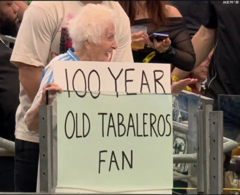 Apareció una señora Tabafan de 100 años y se nota que ella sabe que se vienen un