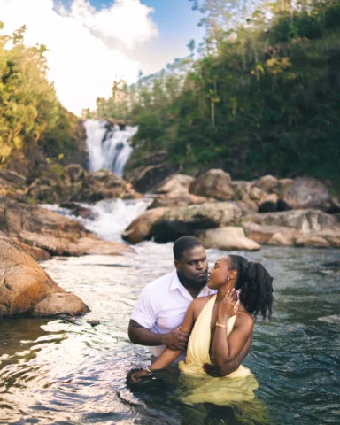 Paula and Kevin celebrated their engagement by capturing their love in Belize. T