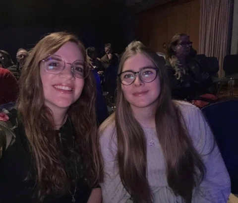 Aujourd’hui, c’est l’anniversaire de ma précieuse amie @anaiscbesson ! Elle fait