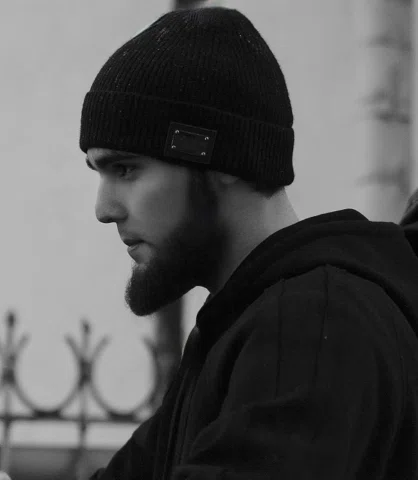 12 октября.
Сегодня Ахмеду исполнилось 25 лет. 

Это первый день рождения, когда