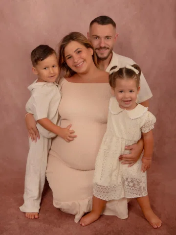 • UN NOUVEAU CHAPITRE • 

Depuis la naissance de Léonie, je me sens différente. 