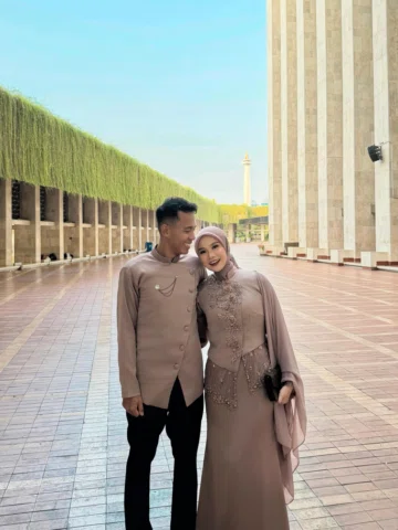 Bintang utamanya di slide 4🫶 Family set kita jahit di @bywulansari.atelier 💕❤️