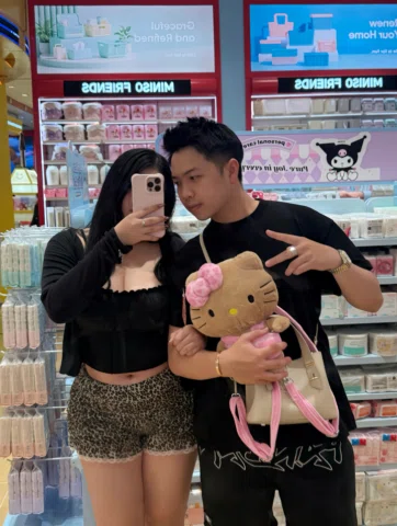 Happy wife, happy life 🎀 Thankyou my husbank 🤭