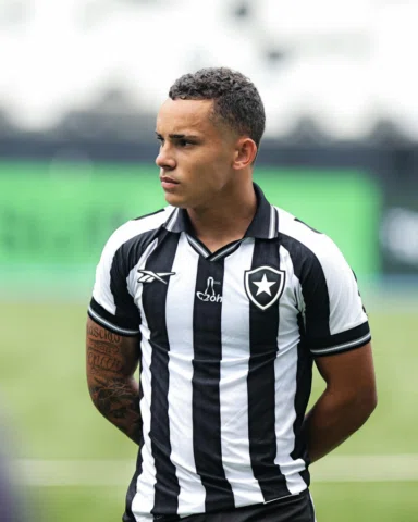 Um leão ferido continua sendo um leão!

@botafogo 
@adidasbrasil