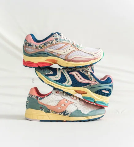 @saucony just dropped this three shoe “Kissaten” pack, inspired by nostalgic tea
