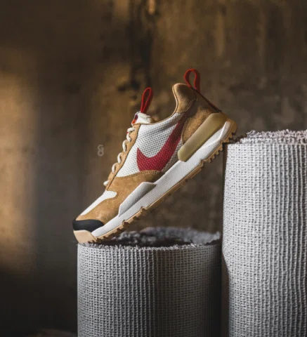 Made it to Mars 

@tomsachs @nikecraft @bettergiftshop