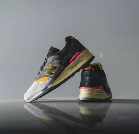 Inspired by 90s grunge, this @cncpts x @newbalance collab goes back to the silho