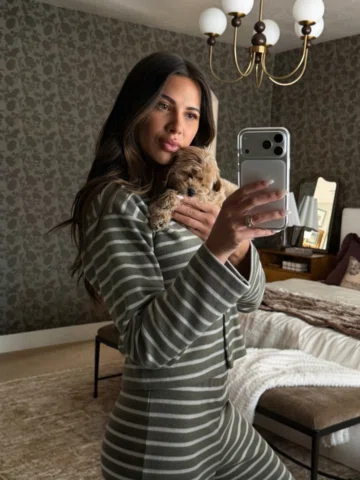 One week with miss Winnie Star 🐶⭐️🎀💓 the sweetest addition to our family 🥹