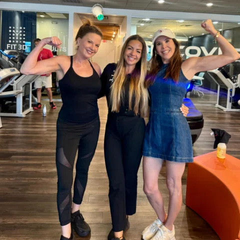 Strong is always in style. 
Flex Friday with my favorite TV queens. 📺💪🏽🔥@gay