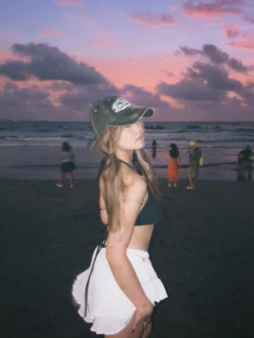 🏖️☀️🌊🐚