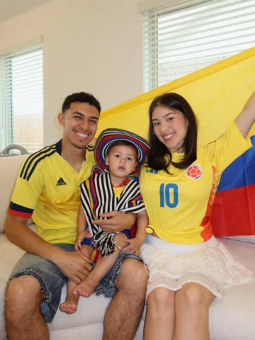 watching our 1st World Cup as a family!!!! VAMOS COLOMBIA 🇨🇴❤️