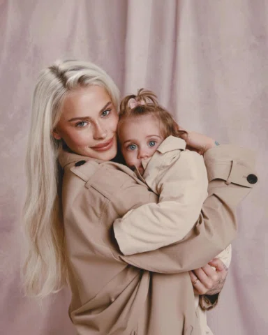 1 anno.
piccola mia, sei la parte fondamentale della mamma. 
ti amo immensamente