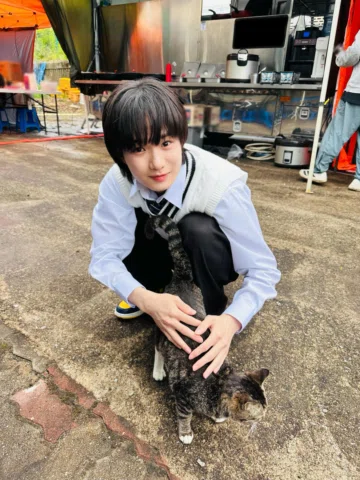 2nd アルバムリード曲「プン☆ジェラ」ミュージックビデオ公開してます！見てくれないとプンプンするよ😠

 #プンジェラ
 #FRESH !!