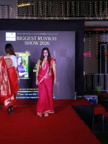 👑 "माझं वेगळेपण, माझी ओळख!" (My uniqueness is my identity!)
The stage was set, 