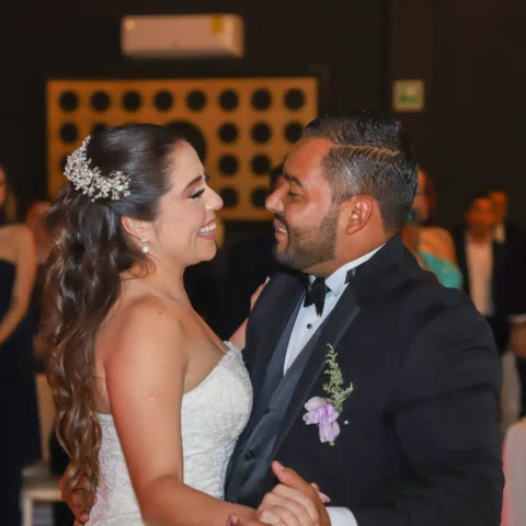 Felices 7 meses de casados mi amorcito, te amooo😍♥️
