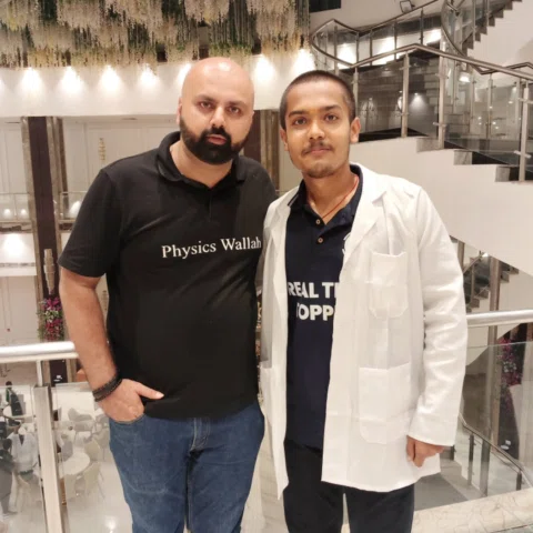 Legend teachers of Chemistry
Sudhanshu sir 🥰Moti Kitab
Dream moment sir 
Unforg