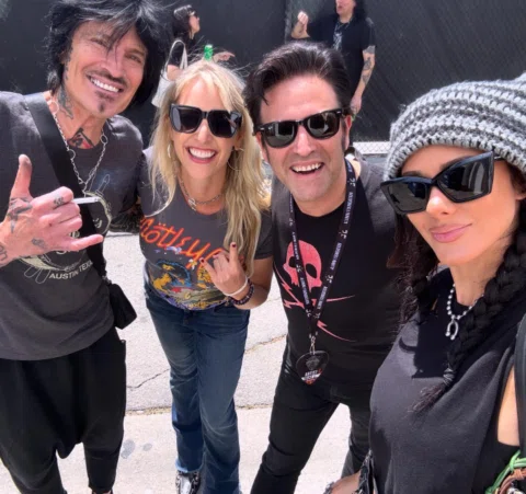Tommy + Britt + Tommy + Britt 

@tommylee @brittanyfurlan @officialtommylondon @