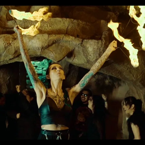 TONIGHT AT ROADIES! 🔥

You’ve seen her bring the fire to our SAML music video… 