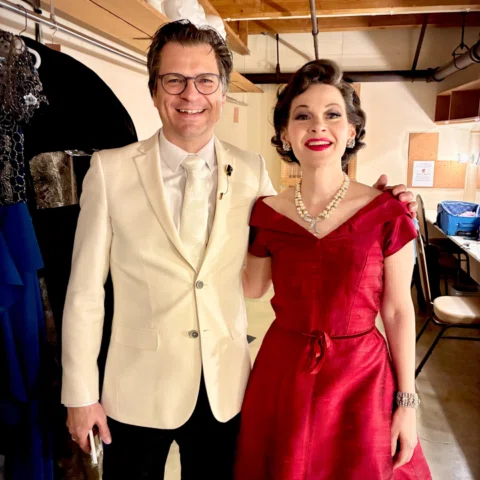 I spent the last week of my holiday pops tour in Ashland, Oregon singing with th