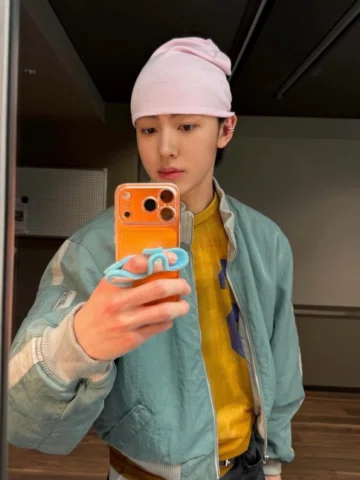 @cortis 
요즘 할미 눈이 침침했는데 아침부터 밝다 밝아💗
INNIR @innirnet 252 COTTON RIB BEANIE 🩷💚�
