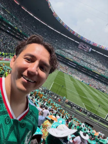 No puedo creer que fui testigo! México inauguró y ganó! Pocas cosas inspiran tan