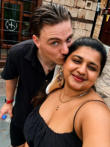 Home 💜🧿 @jacobgleave69 
.
Vlogs and videos are on the way! 
Travel partner: @p