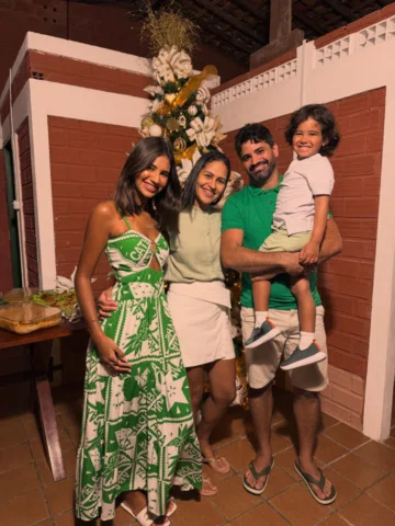 🎄Ela fez tanta questão de usar verde😓 Feliz Natal🎄🌟