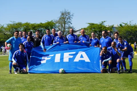 “Un placer haber formado parte del Congreso de FIFA en Vancouver. Gracias a @fif