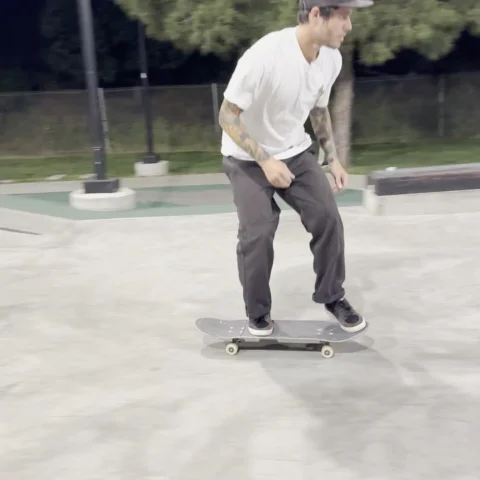 Quick lap around the park 📲: @kennymartes  @boneslovemilk
