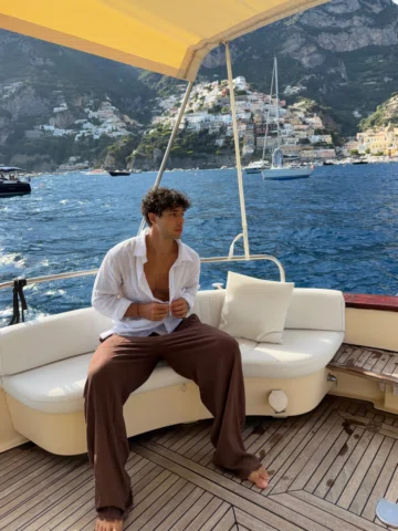 Positano views and linen🫰🏼🇮🇹
