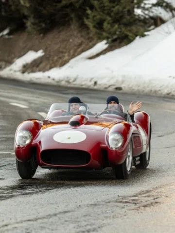She Drives me Crazy Ferrari 250 TR