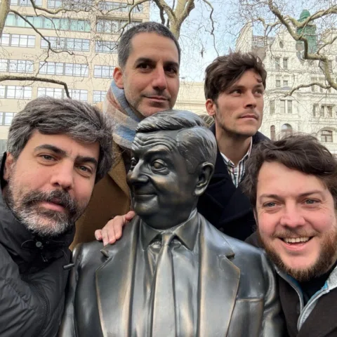 Viaje a Londres para ver la estatua de Mr Bean.