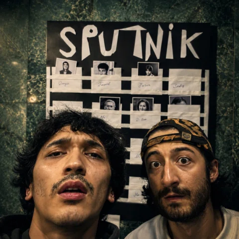SPUTNIK...🏚️
(tez kunda...)